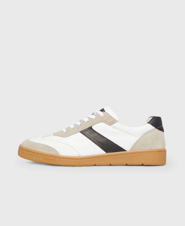 Sneaker Hattrick