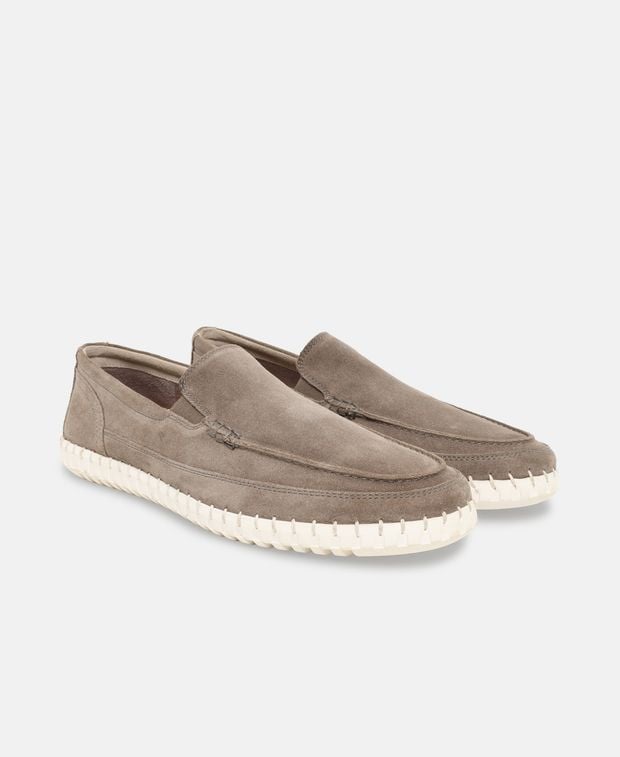 Loafer Luke