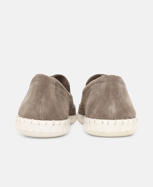 Loafer Luke