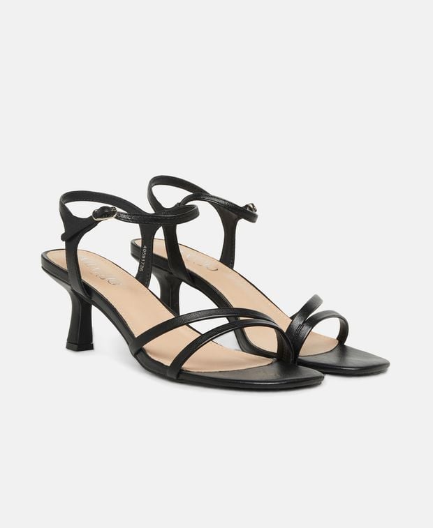 Fesselriemchen Sandalen Xina