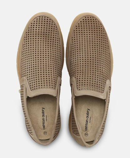 Slip-on Sneaker