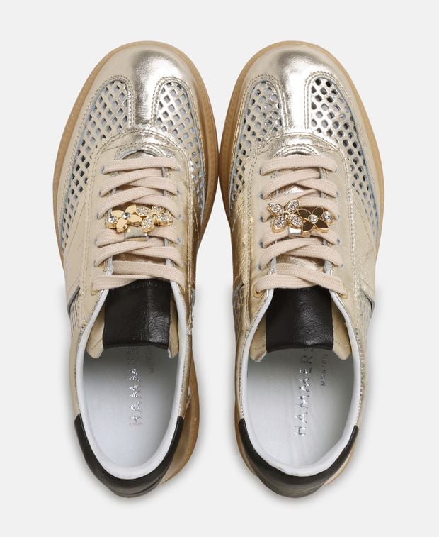 Sneaker