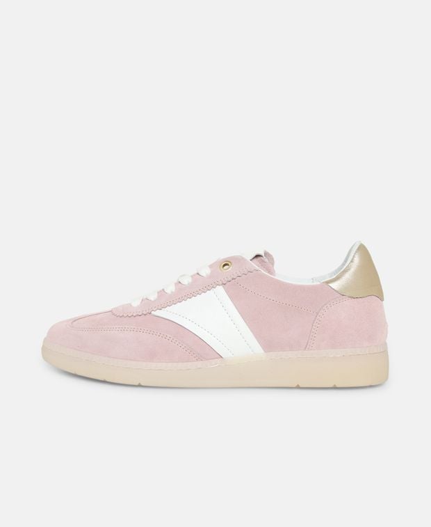 Sneaker