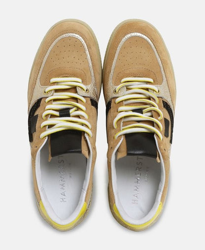 Sneaker