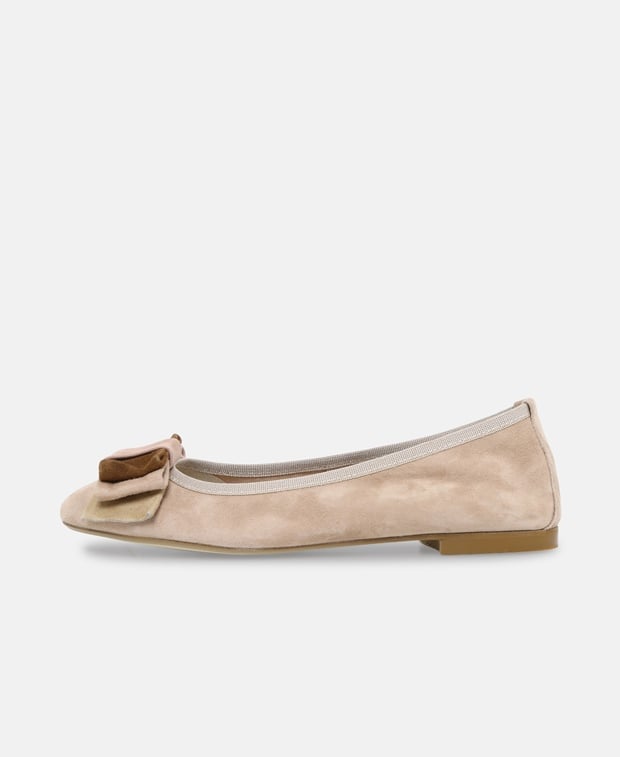 Ballerinas Nora1