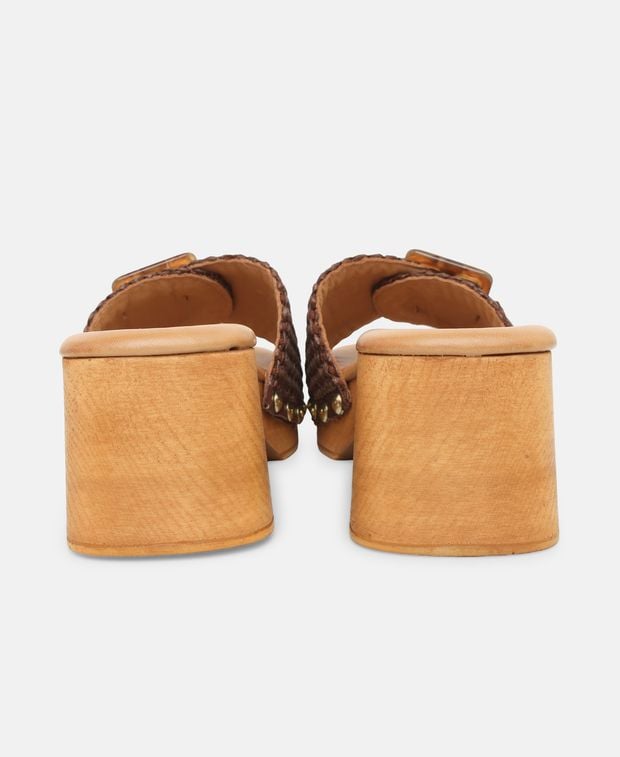 Mules Fab
