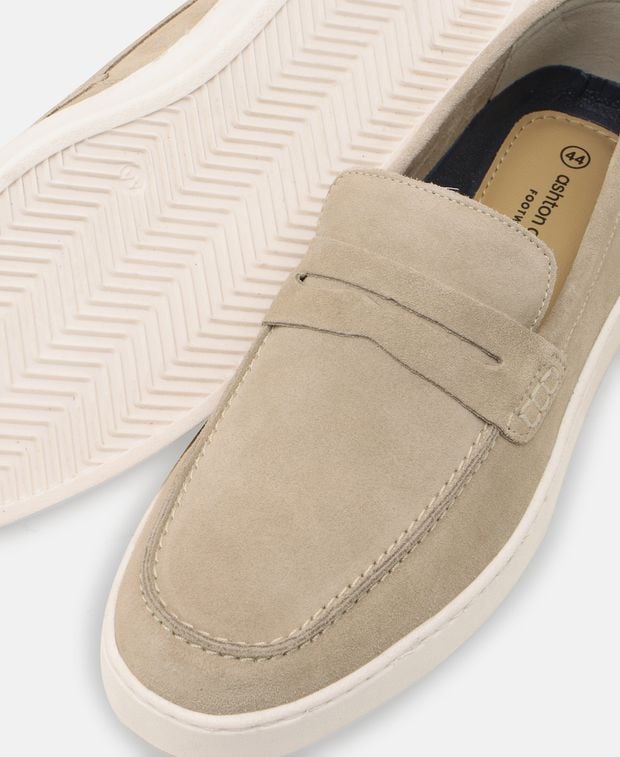 Loafer
