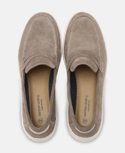 Loafer