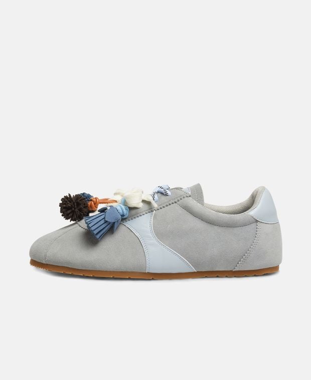 Sneaker