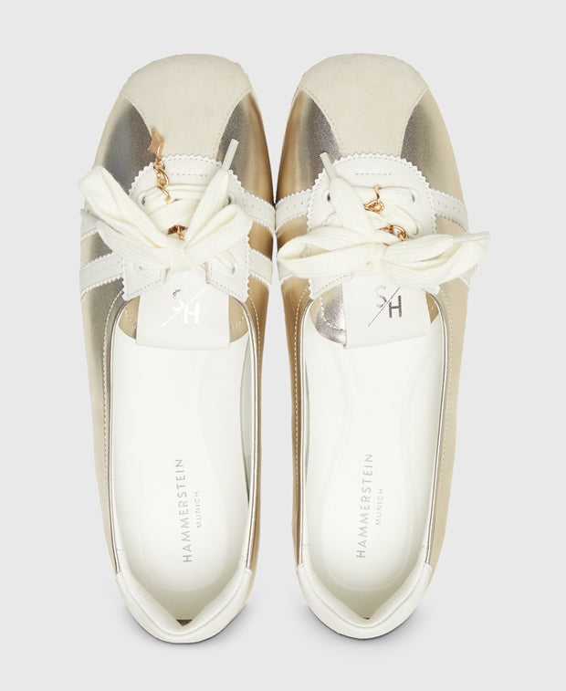 Ballerinas