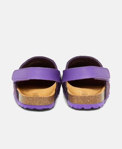 Clogs