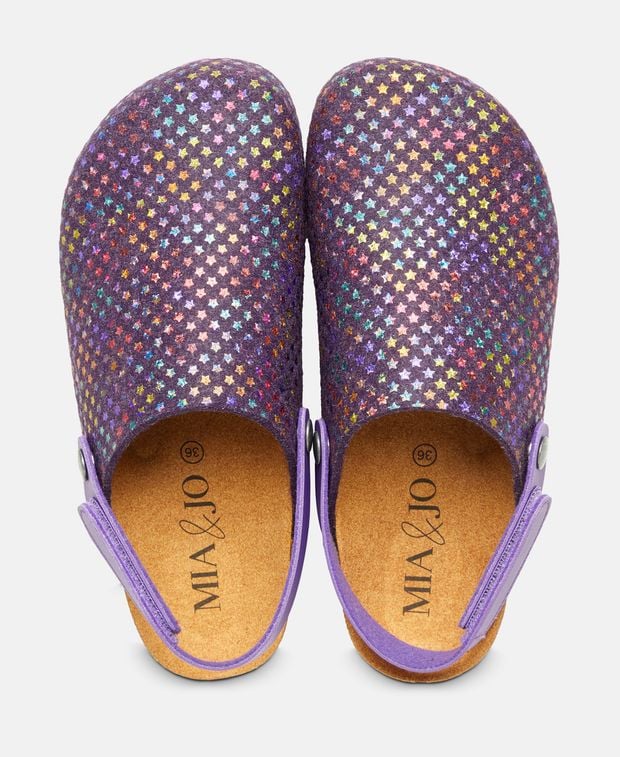 Clogs