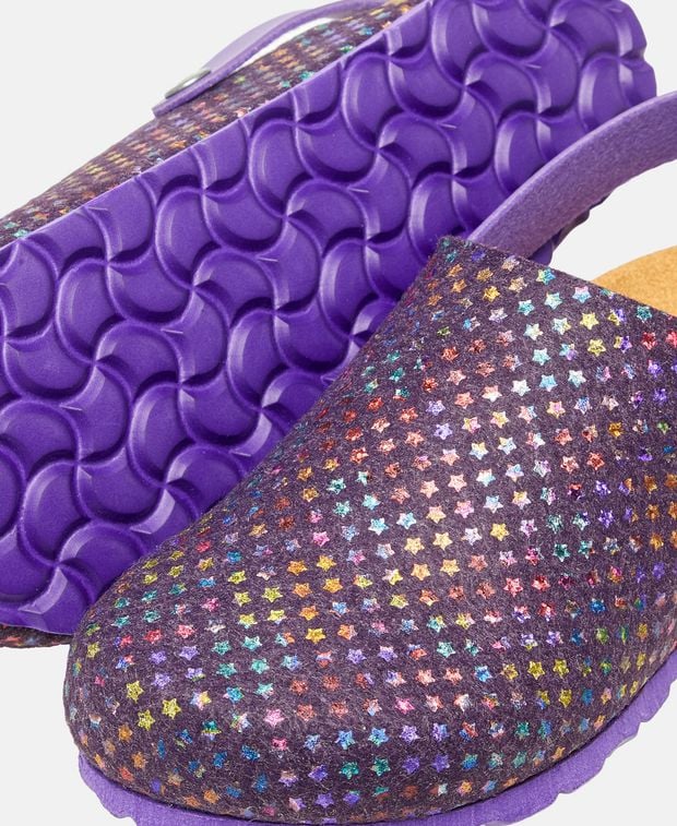 Clogs