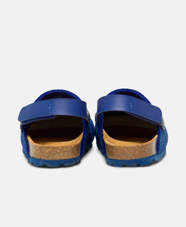 Clogs