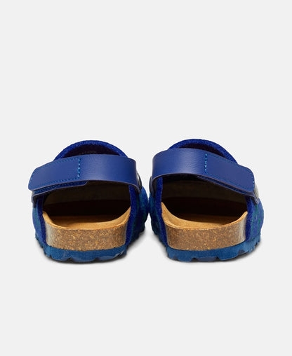Clogs