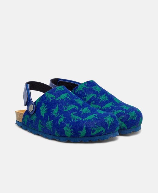 Clogs