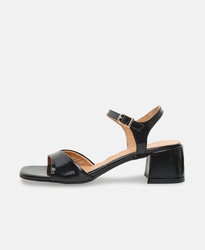 Fesselriemchen Sandalen