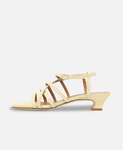 Fesselriemchen Sandalen Lilla  3 Salamanca