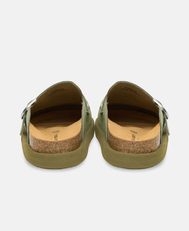 Clogs