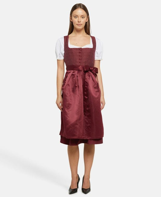 Dirndl mit Schürze