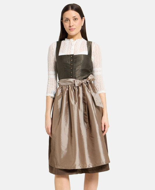 Dirndl mit Schürze