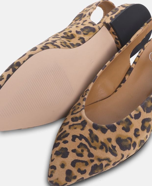 Slingback Pumps