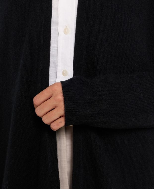 Kaschmir-Strickjacke