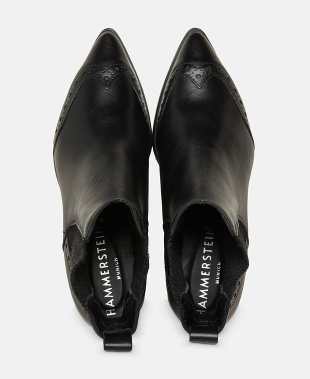 Chelsea Boots