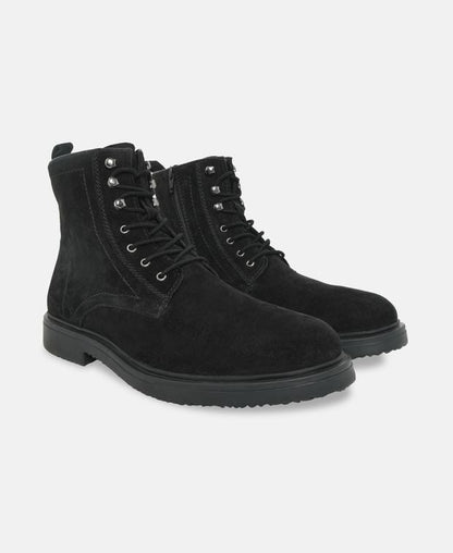 Schnürstiefeletten