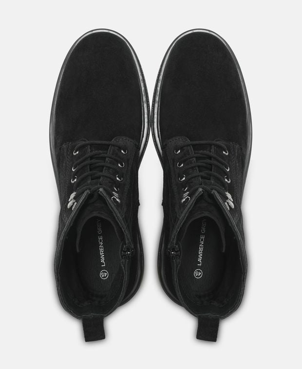 Schnürstiefeletten