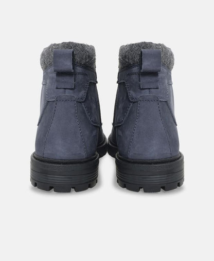 Schnürstiefeletten