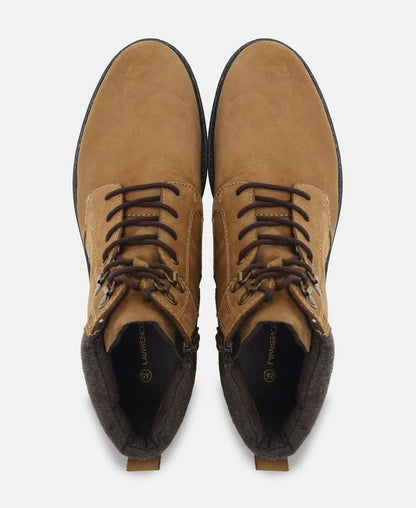 Schnürstiefeletten
