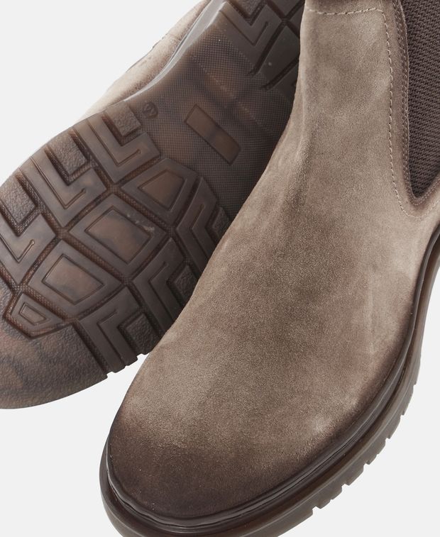 Chelsea Boots