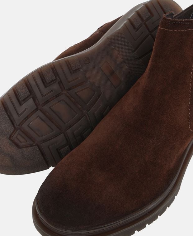 Chelsea Boots