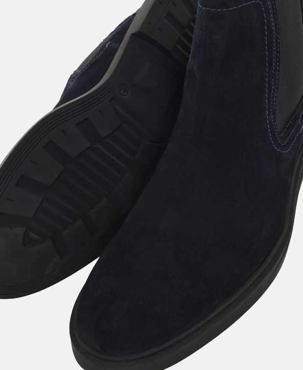 Chelsea Boots