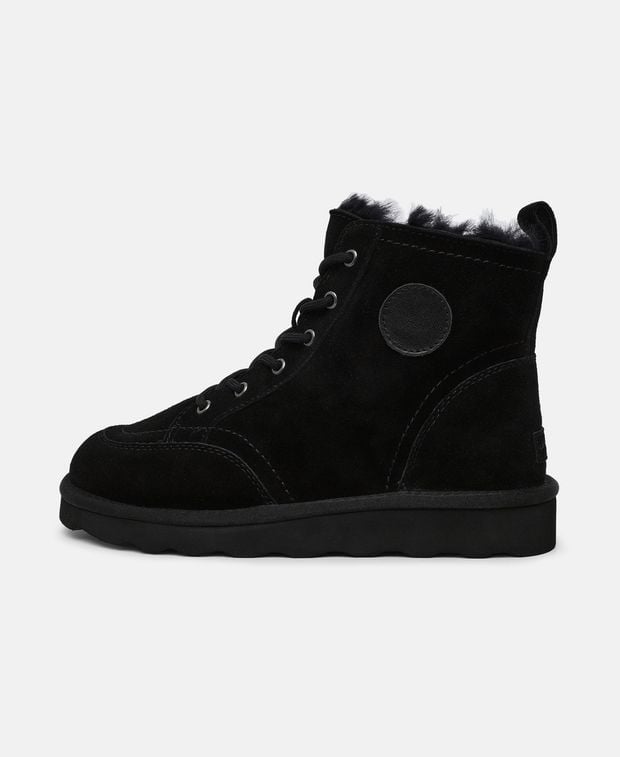 Schnürstiefeletten