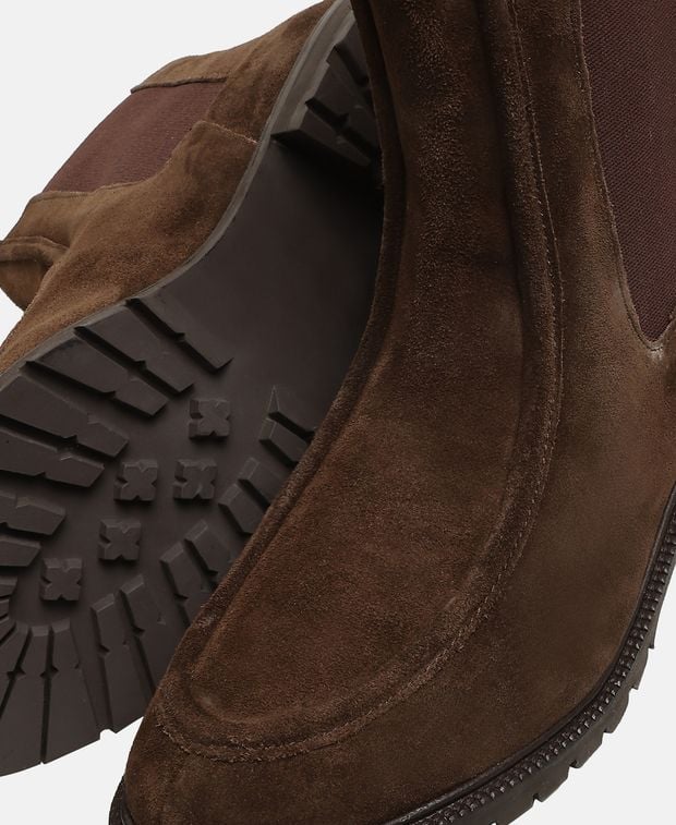 Chelsea Boots