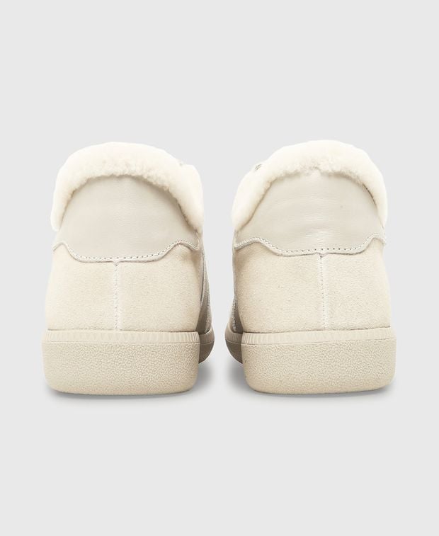 Sneaker
