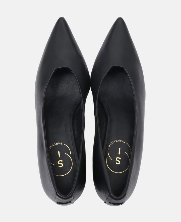 Pumps Easton