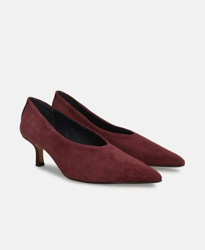 Pumps Easton