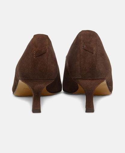 Pumps Easton