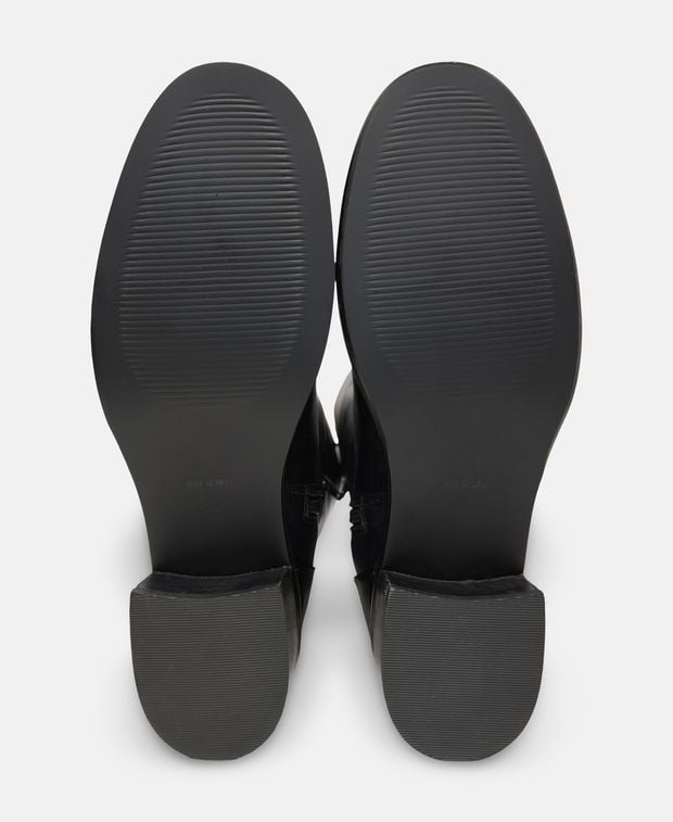 Stiefel Yara