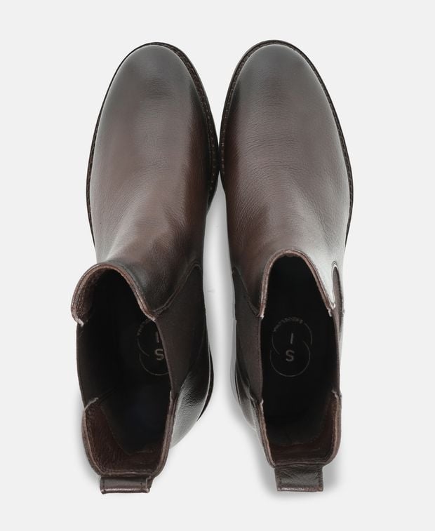 Chelsea Boots