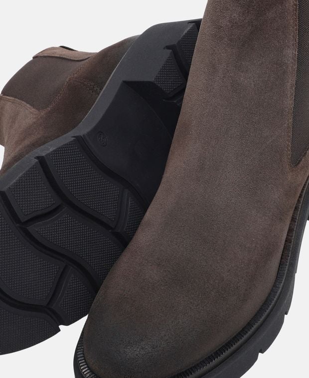 Chelsea Boots