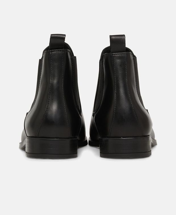 Chelsea Boots