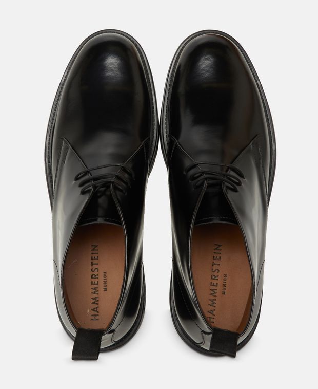 Schnürstiefeletten