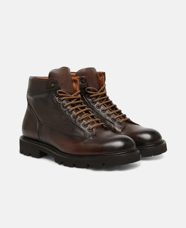 Schnürstiefeletten