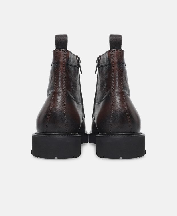 Schnürboots