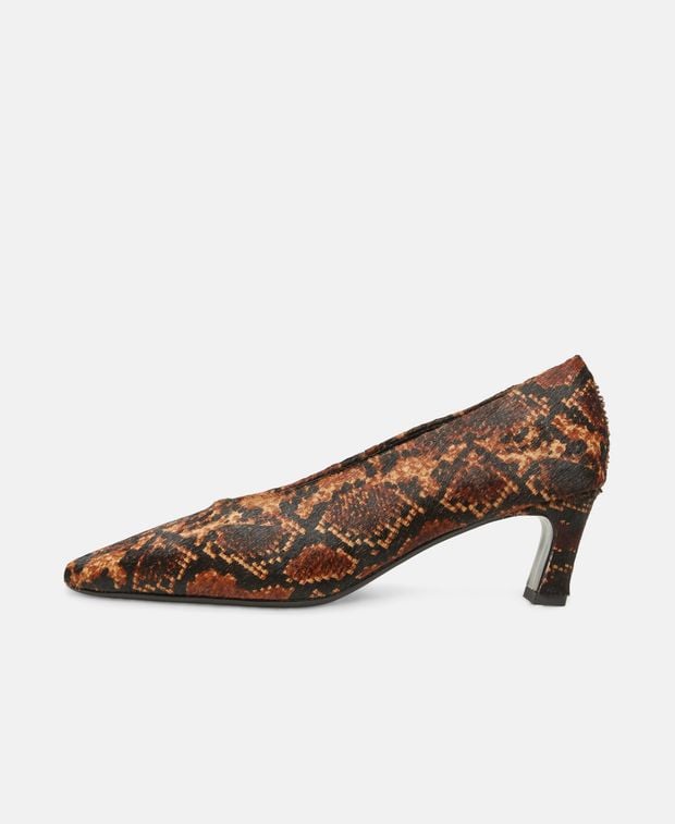 Pumps