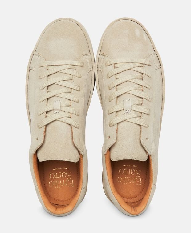 Sneaker